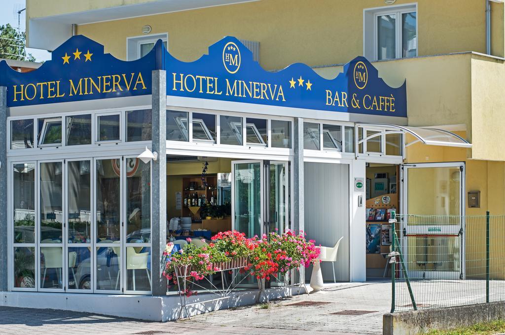 Hotel Minerva Lignano Sabbiadoro Eksteriør bilde