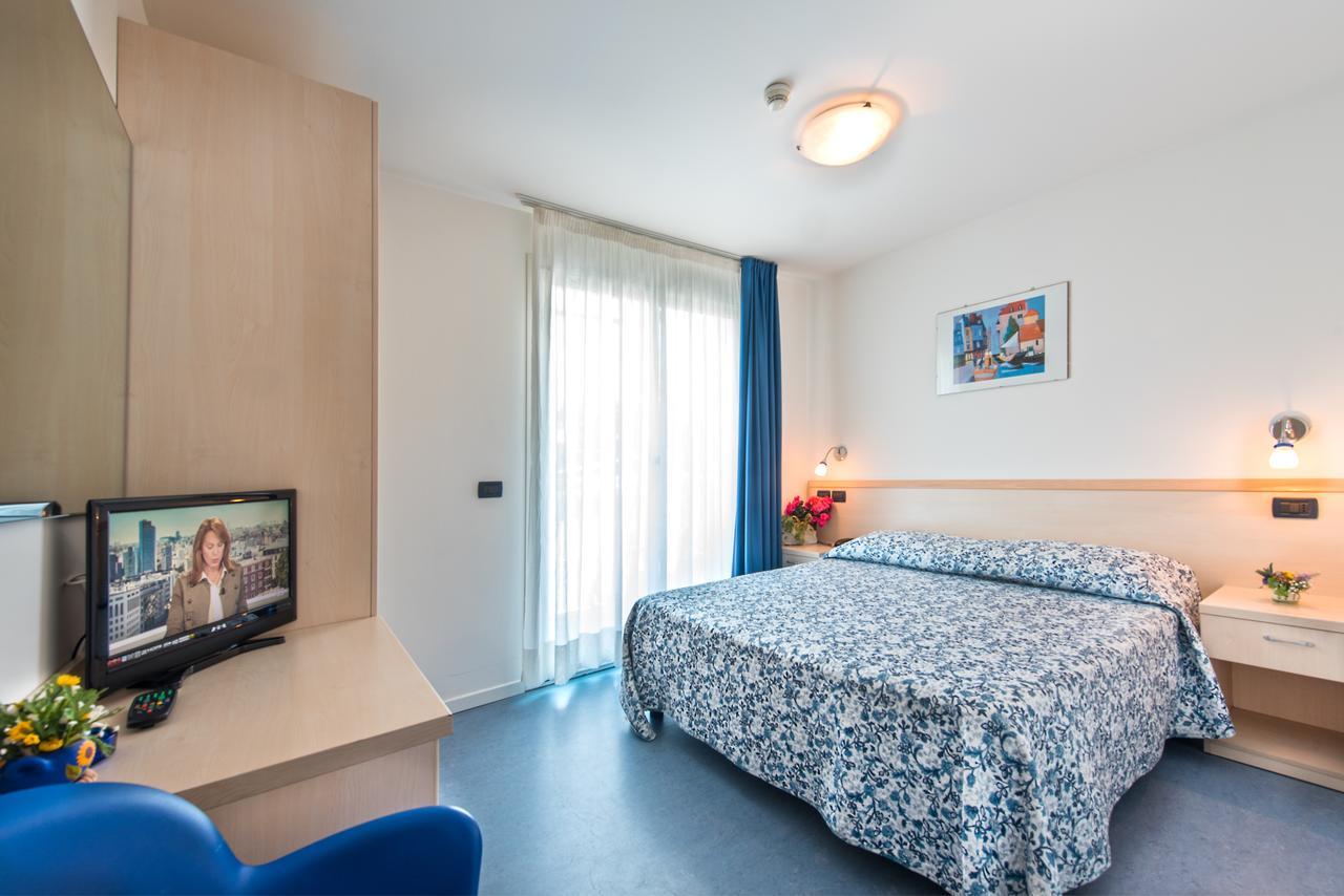 Hotel Minerva Lignano Sabbiadoro Eksteriør bilde